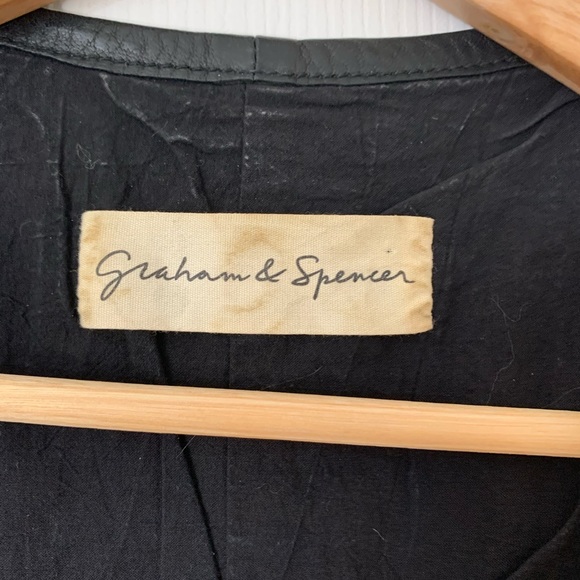 GRAHAM &SPENCER vest - Picture 7 of 7